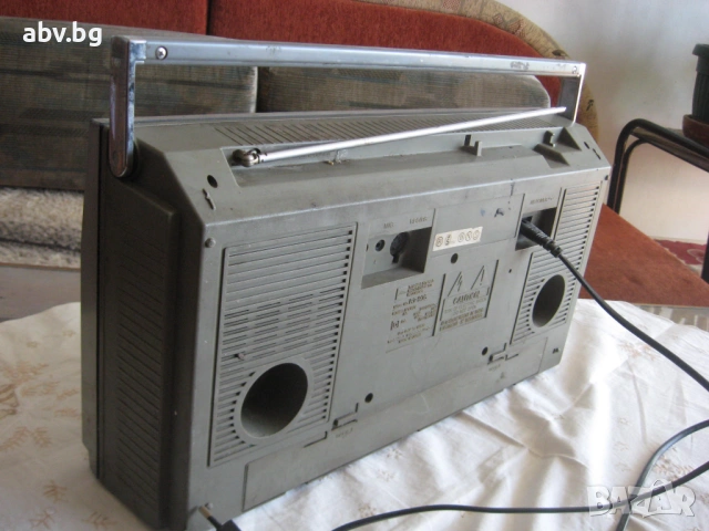 радио кастофон  ТОШИБА     RT 90 S, снимка 3 - Радиокасетофони, транзистори - 53825084
