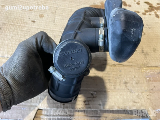 Маркуч Въздуховод 13881-64R00 SUZUKI SX4 S-Cross JY 2018 1.0 Турбо, снимка 3 - Части - 50765247