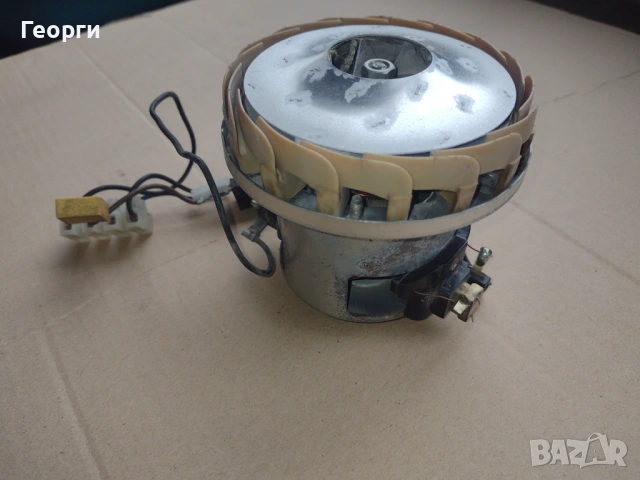 Ел.мотор прахосмукчка, снимка 14 - Електродвигатели - 53851656