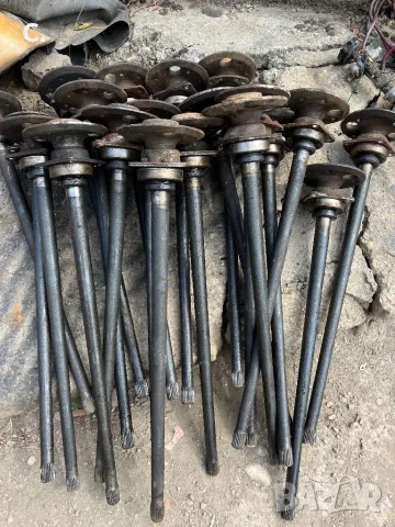 LADA/Лада полуоски,делка ,пружини спирачни апарати ваз Лада Жигули , снимка 4 - Части - 49720403