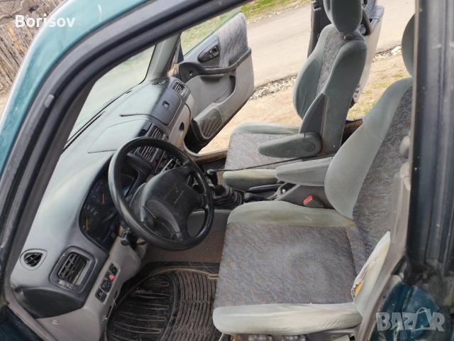 Субару Форестър 2.0 125к., снимка 2 - Автомобили и джипове - 53904013