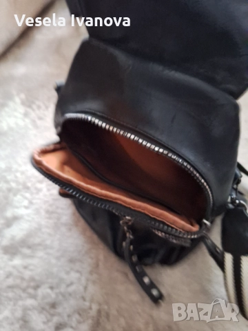 Дамска раница , снимка 2 - Раници - 52663797