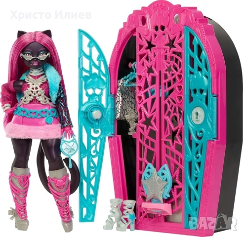 Кукла Monster High Catty Noir с гардероб и 19 аксесоара