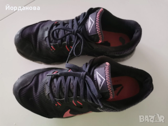 Оригинални маратонки Nike, снимка 5 - Маратонки - 52705159