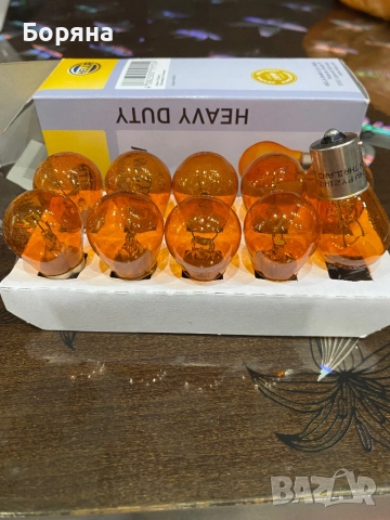 Крушки за товарни автомобили HELLA 24V21W, снимка 3 - Крушки - 52067712