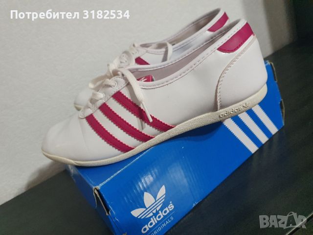 Обувки Adidas , снимка 5 - Маратонки - 46303159