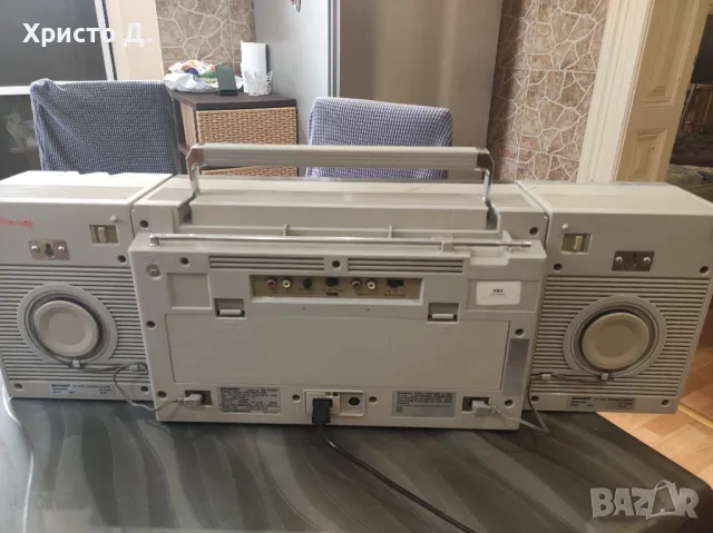 SHARP GF700H, снимка 3 - Радиокасетофони, транзистори - 49973986