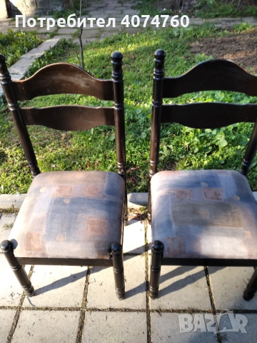 Дървени столове