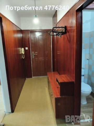 Тристаен панелен апартамент в гр. Айтос , снимка 11 - Апартаменти - 53970678