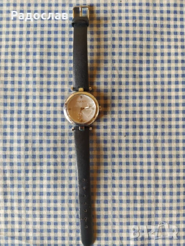 дамски часовник AKRIBOS