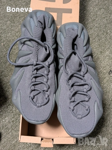 Оригинални Adidas YEEZY 450, снимка 2 - Маратонки - 54188922