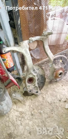 Шенкели главина предни ляв-десен брой 30-евро   за Ауди  А4 комби 2.5 TDI 163к.с  2003г, снимка 4 - Части - 53468259