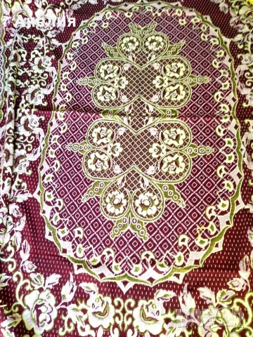 Жакардова покривка красота! , снимка 2 - Покривки за легло - 53171889