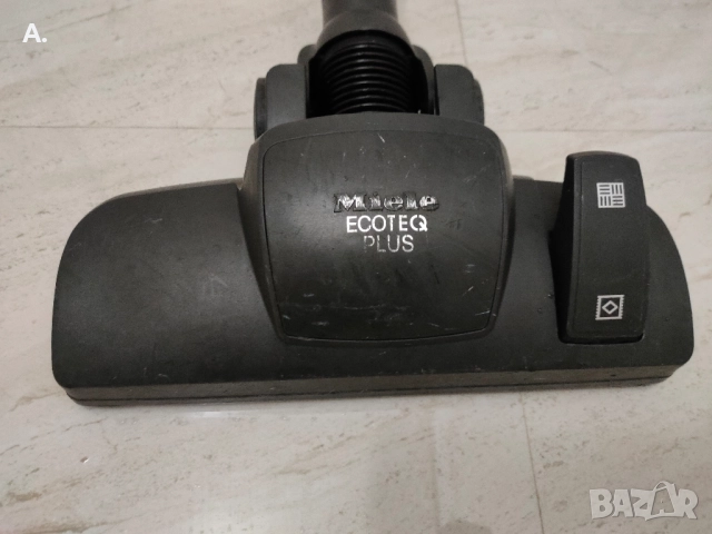 Продавам четка за прахосмукачка Миеле/Miele 