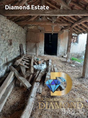 Двуетажна къща в село Голям дол, общ. Братя Даскалови, снимка 18 - Къщи - 53618025