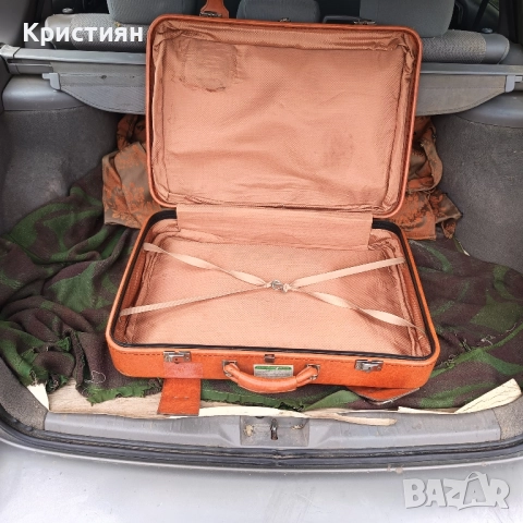 Ретро куфар , снимка 2 - Антикварни и старинни предмети - 51946979