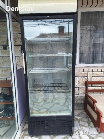 Хладилна витрина LIEBHERR, снимка 3 - Друга електроника - 54243117