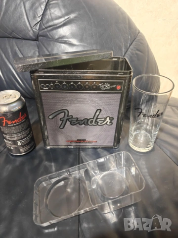 Fender METAL BOX-PLUG-IN Craft Lager Beer and Pint Glas, снимка 4 - Китари - 53378258