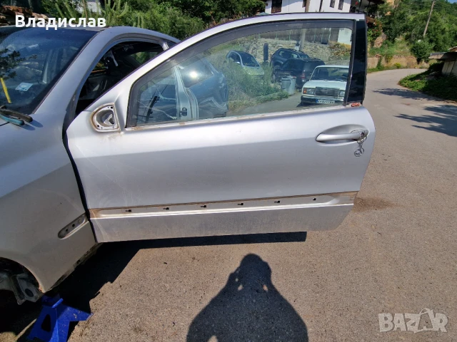 Предна лява врата Mercedes w203 sport coupe 