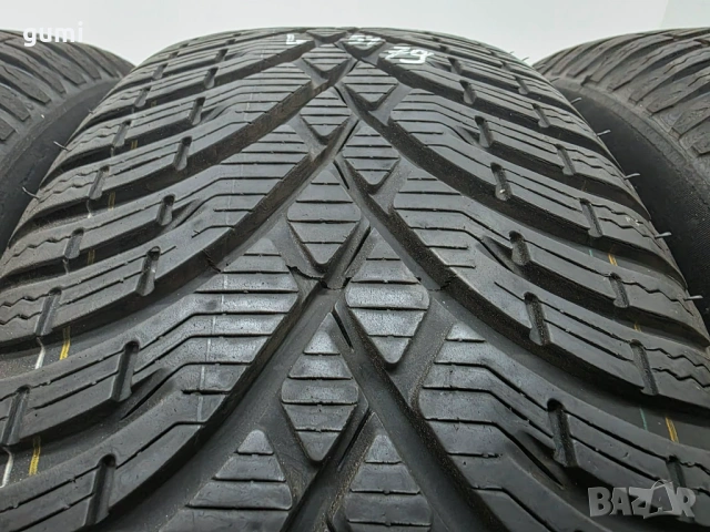 4бр зимни гуми 205/60/16 BF GOODRICH L05479 , снимка 3 - Гуми и джанти - 54104926