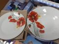 Комплект порцеланови чинии с цветя 18 части, снимка 2