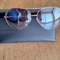 Дамски  очила Guess, снимка 1 - Слънчеви и диоптрични очила - 45237203