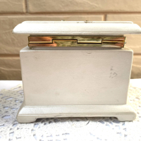 Красива кутия за бижута от Италия, с маркировка, снимка 5 - Антикварни и старинни предмети - 45061714
