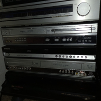 2броя Philips.VHS hifi-stereo,dvd video/ cd player, снимка 5 - Плейъри, домашно кино, прожектори - 45041812