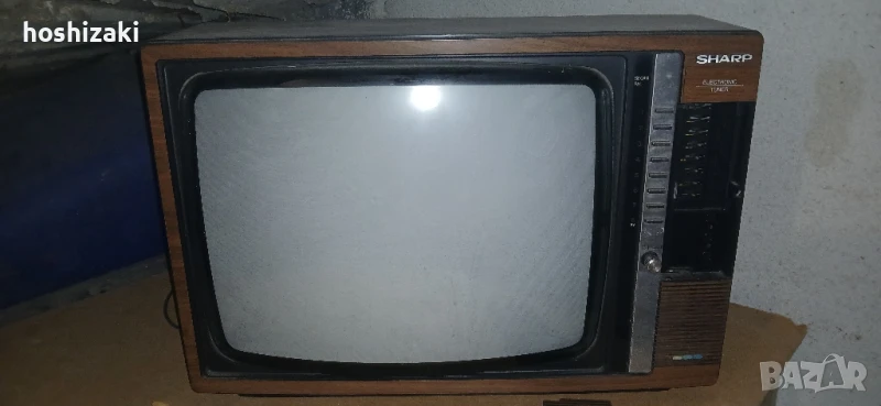 sharp, снимка 1