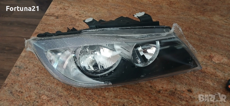 BMW 3 e90 / e91 - десен фар нов, снимка 1