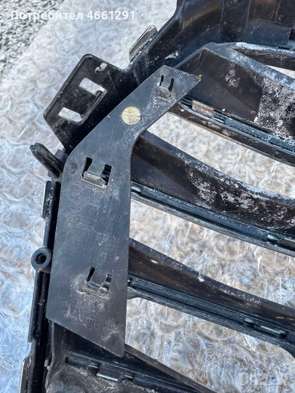 Държач ляв централната решетка на Ауди Audi A7 само за 20лв. 4G8807749, снимка 1