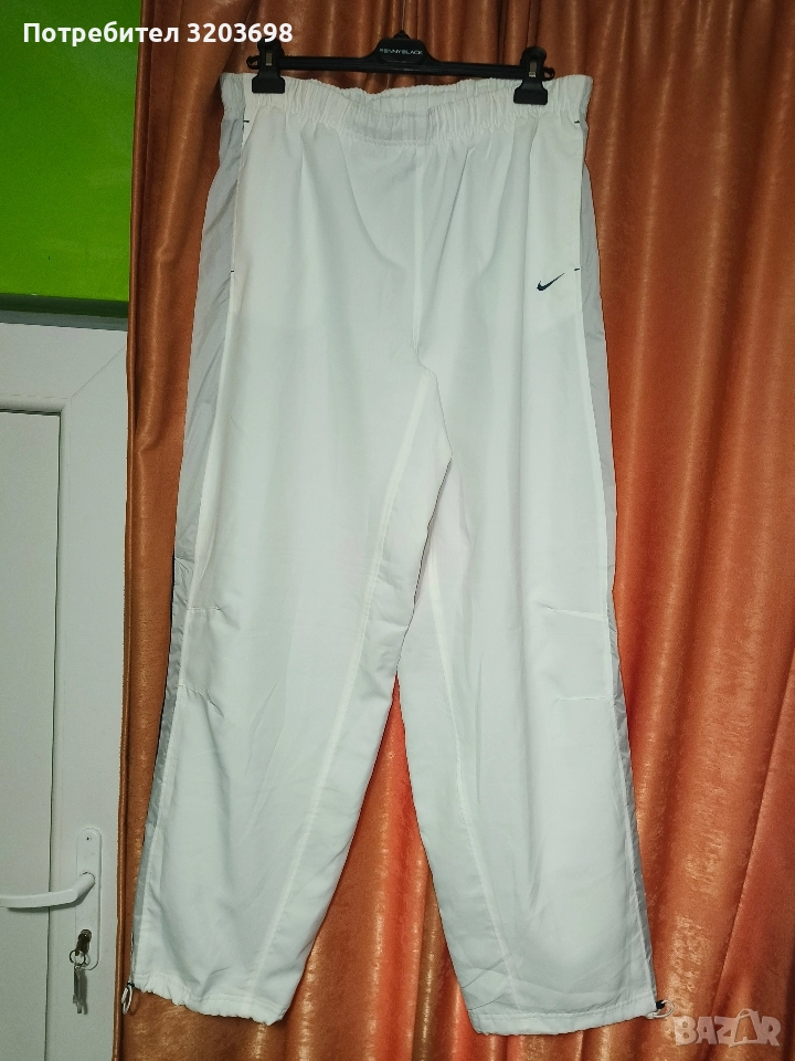 бяло долнище NIKE, снимка 1