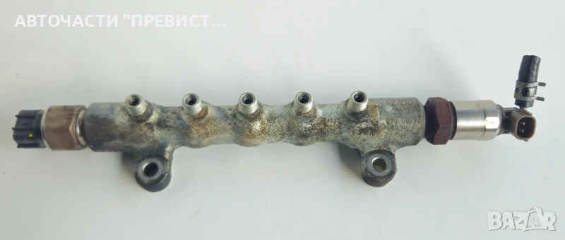 Горивна рейка Fuel Rail за Тойота Авенсис Т25 Рав 4 Корола Версо Toyota Avensis Rav 4 Corolla Verso , снимка 1
