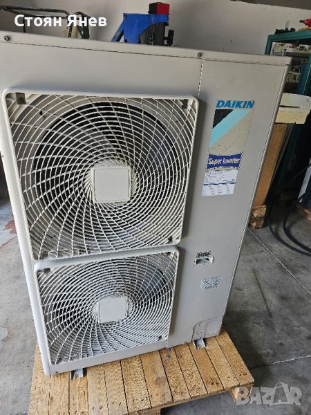 Външно тяло на климатик Daikin RZQ100B8W1B , снимка 1