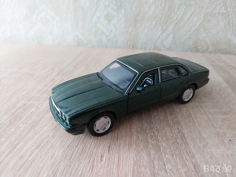 jaguar xj6 мащаб -- 1:36, снимка 1