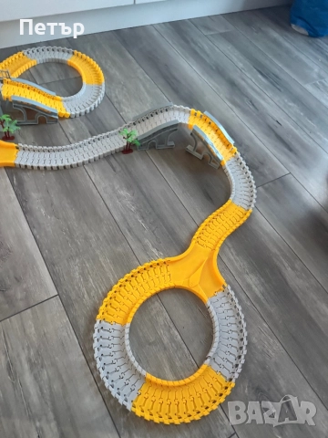 Писта за колички, снимка 4 - Коли, камиони, мотори, писти - 52341300