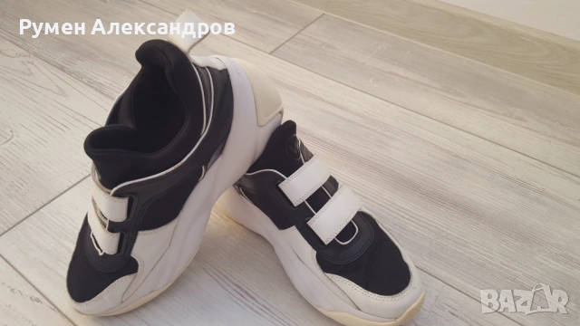 Бели дамски маратонки MICHAEL KORS размер 39, снимка 8 - Маратонки - 52111412