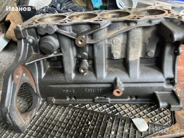 Цилиндров блок Opel 1.4T 55582954, снимка 4 - Части - 50679660