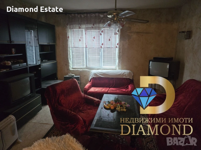 Двуетажна къща в Димитровград, кв. Марийно, снимка 10 - Къщи - 53270215