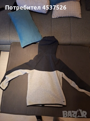Nike tech fleece , снимка 2 - Суичъри - 53649679