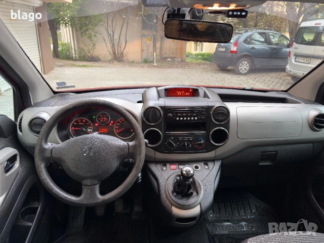 Peogeot partner , снимка 6 - Автомобили и джипове - 54208159