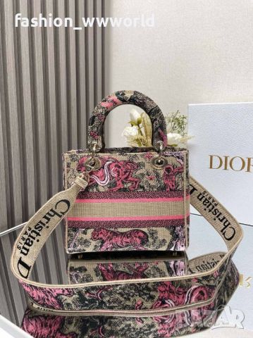 дамски чанти CHRISTIAN DIOR-реплика, снимка 10 - Чанти - 46324786