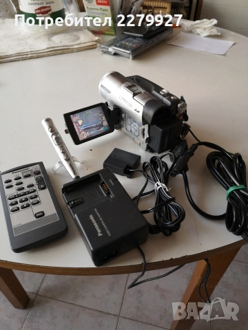 Panasonic NV-GS120 MiniDV 3CCD репортерска камера , снимка 14 - Камери - 53799432