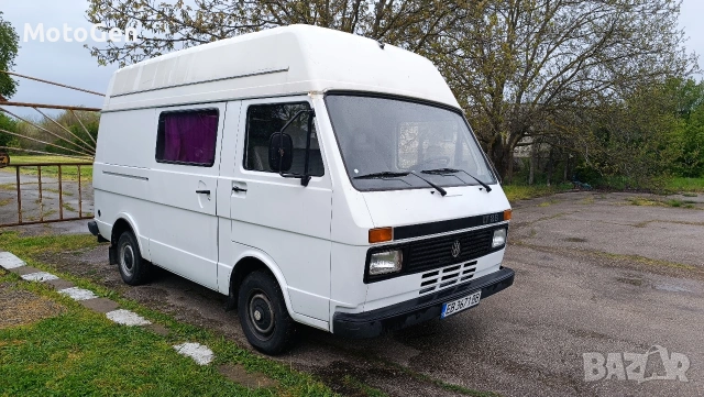 Volkswagen LT28 пътнически кемпер 