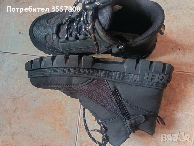 Бори за момче Tommy Hilfiger 24.5см, снимка 3 - Детски боти и ботуши - 53322696