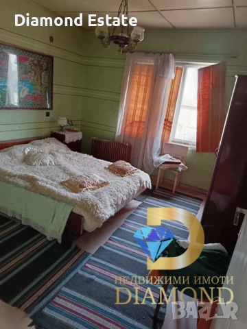 Двуетажна къща в село Върбица общ. Димитровград, снимка 7 - Къщи - 49859239