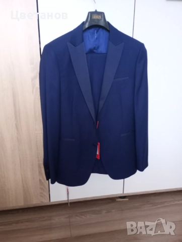 Нов костюм Lazarini #52 "L", снимка 3 - Костюми - 52636212