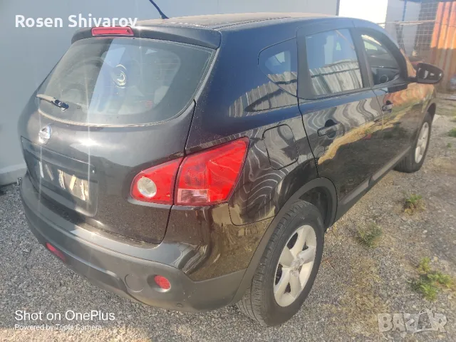 Nissan Qashqai 1.6i на части , снимка 1 - Автомобили и джипове - 46882780