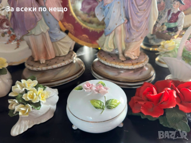 Бижутерката” прелестна  бижутерка на три крачета, немска, с великолепни 3D рози Код P2217, снимка 7 - Подаръци за жени - 54210941