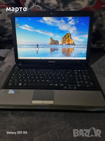 Лаптоп Samsung R540